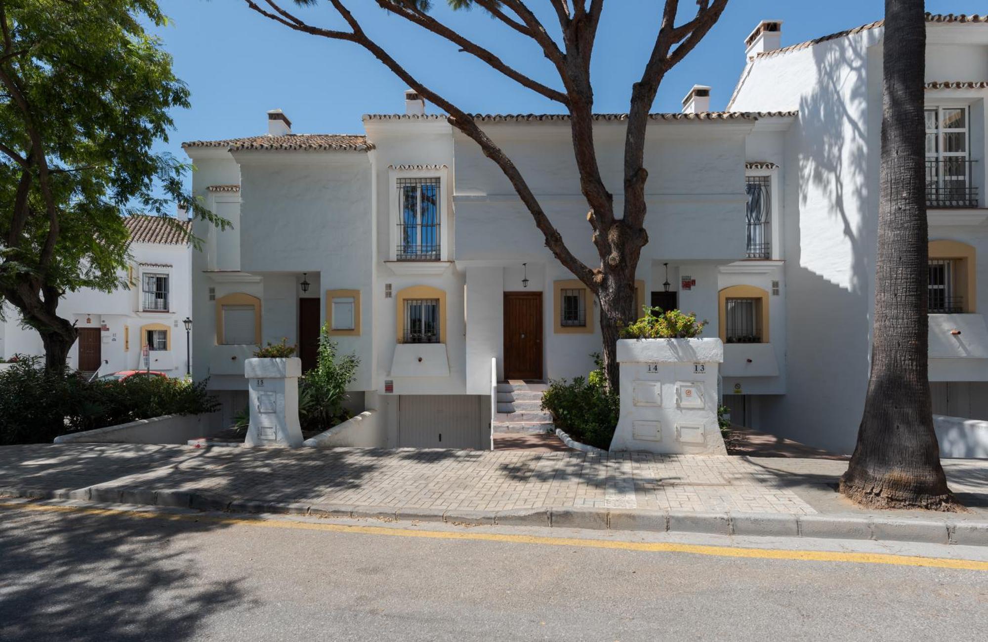 Wintowinrentals Townhouse, Pool & Beach Marbella Exterior foto